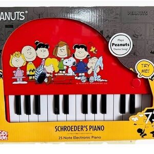 Peanuts Red Electronic Piano Toy